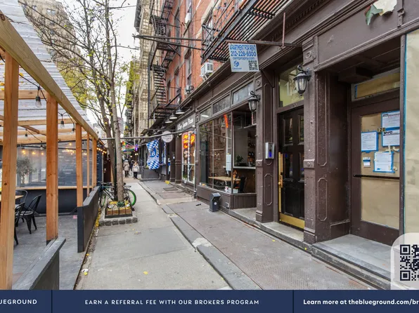 120 Christopher Street image 22 of 26