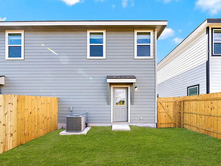 8639 Key Windy Way — Photo 24