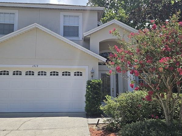 1919 Lost Spring Ct