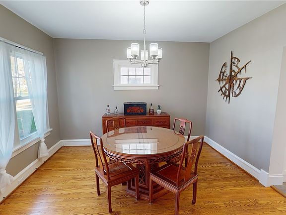 4th image of 14723 Armin Ave