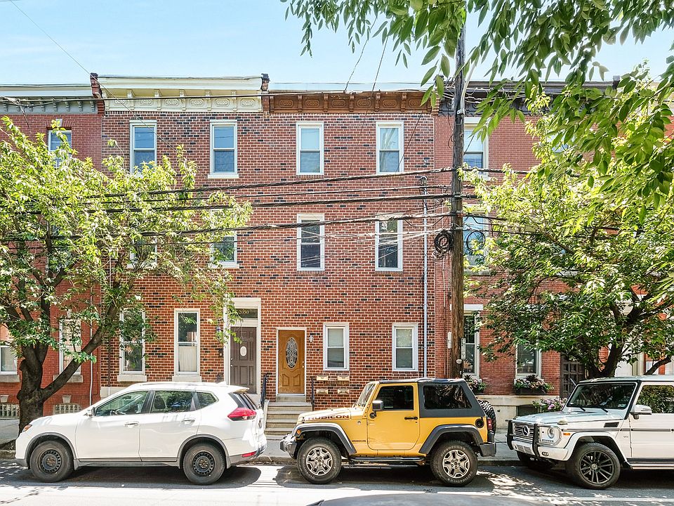 1st image of 2032 Bainbridge St #3
