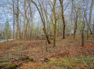 N22W28871 Louis Ave, Pewaukee, WI 53072