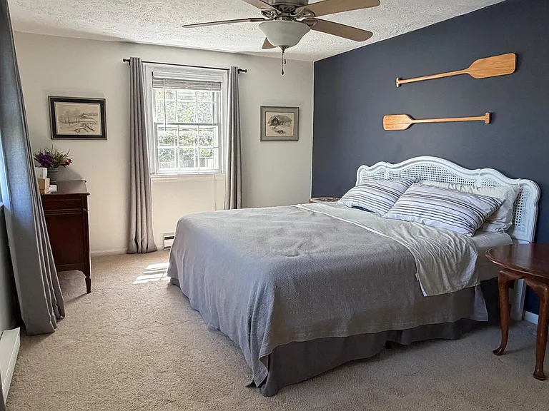 12154 Preston Dr — Photo 16
