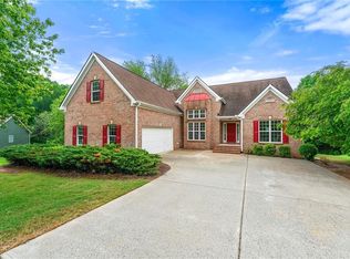 8770 Amberfield Dr, Gainesville, GA 30506