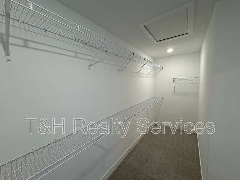 6831 Orchard Run Cir — Photo 27