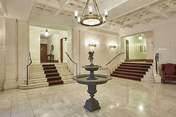 Sold by SBROWNRE LLC | media 15