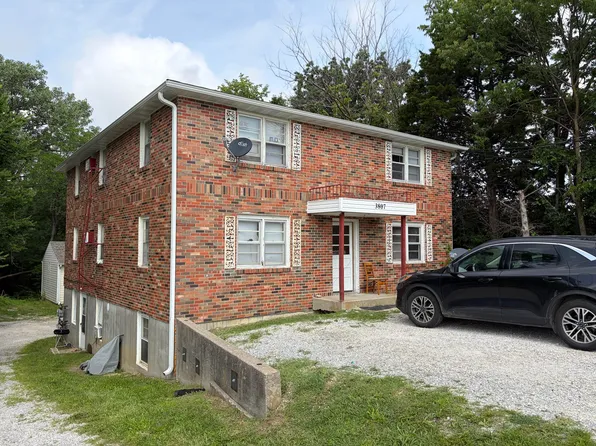3807 Brown Station Rd, Columbia, MO 65202