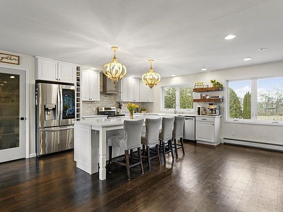 3rd image of 4056 Lally Road