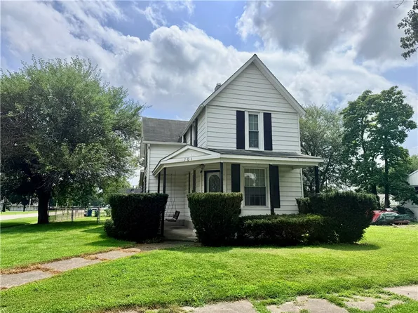 701 W Washington St, Hoopeston, IL 60942