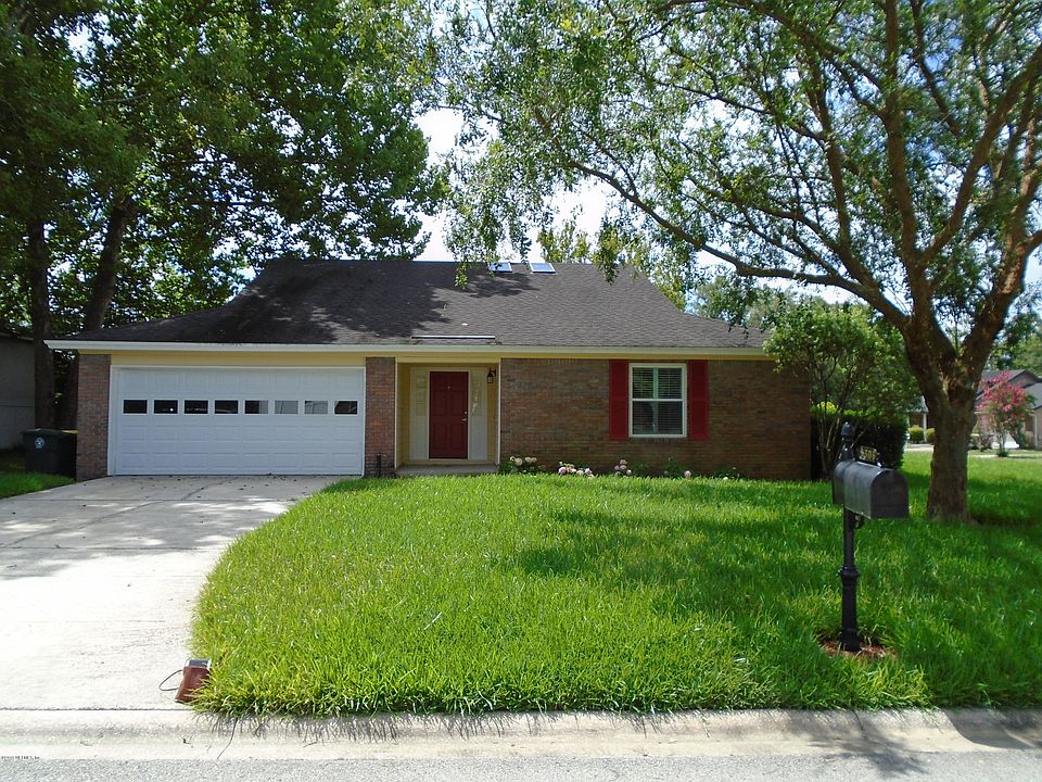 1st image of 5308 Gathering Oaks Ct E