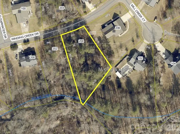 204 Winding Creek Dr, Morganton, NC 28655