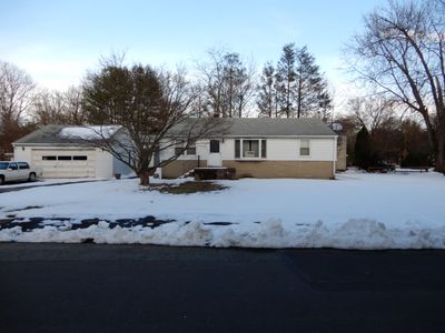 310 Fairland Dr, Fairfield, CT, 06825