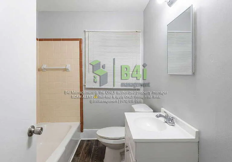 4 Dean Dr — Photo 13