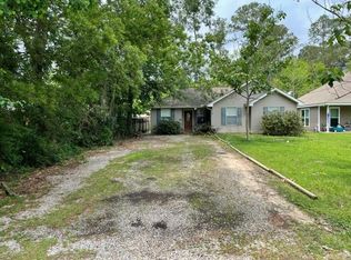 62153 Snow St, Lacombe, LA 70445