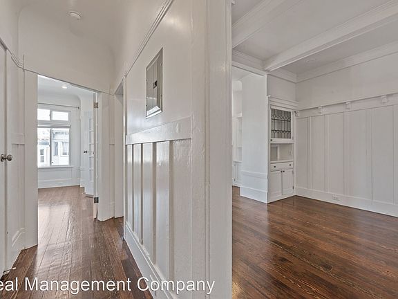 3rd image of 1445 Leavenworth St #5