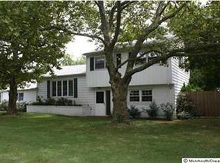 140 Cherry Tree Farm Rd, Middletown, NJ 07748