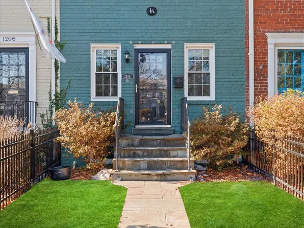 1208 Powhatan St, Alexandria, VA 22314