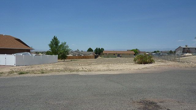 1st image of 865 S Concho Pl