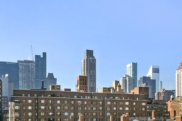 Sold by Corcoran | media 3