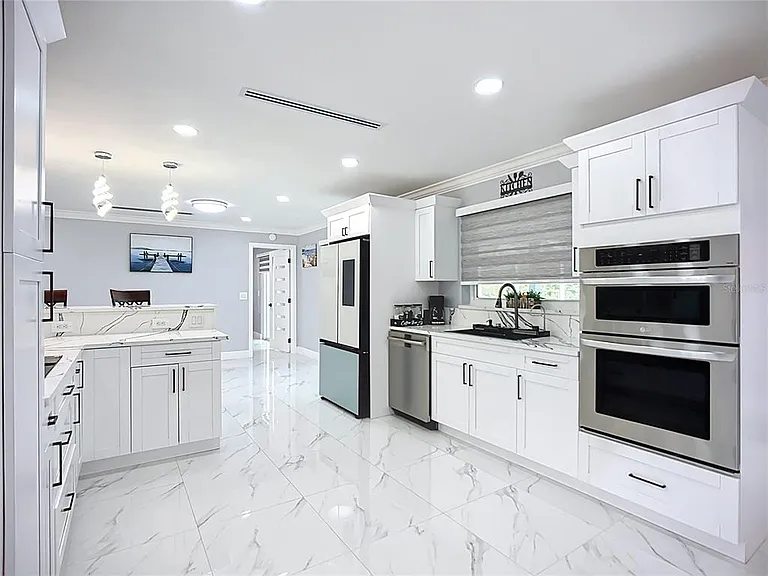 6531 Santiago Ct — Photo 16