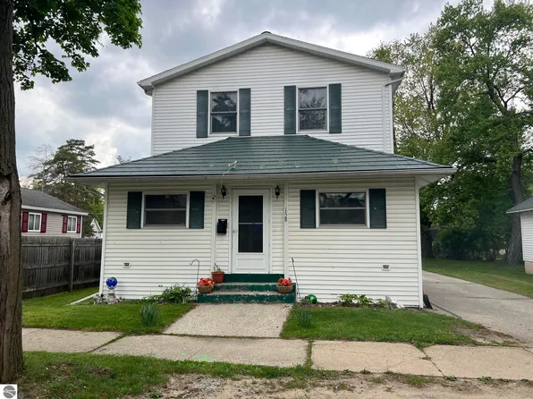 158 Moyer Ave, Alma, MI 48801