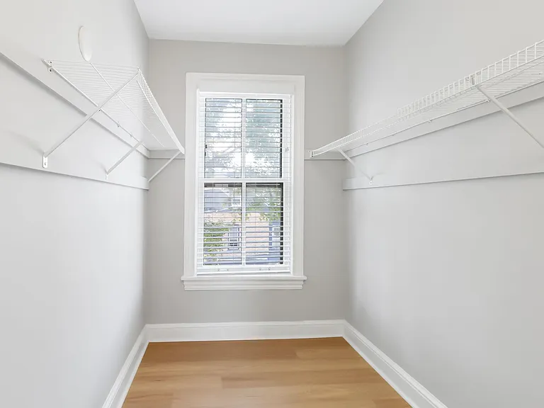349 N Mulberry St — Photo 37