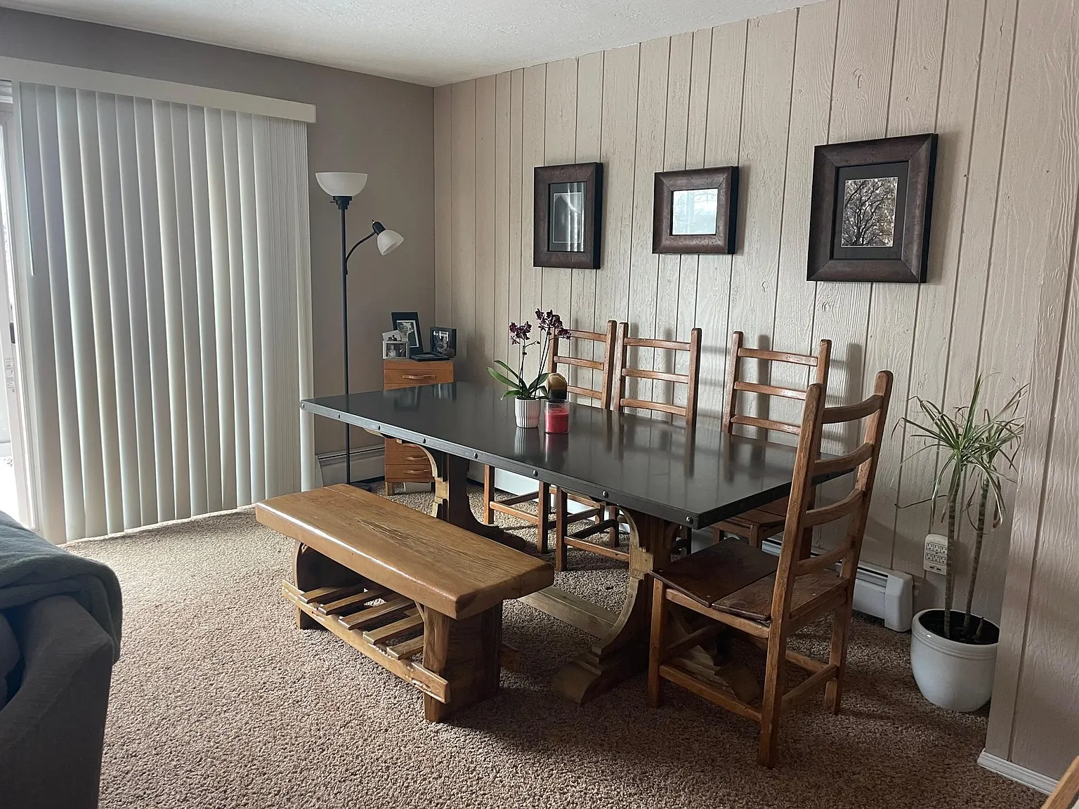 3 bed, 1050 sqft, $3,700 — Photo 2