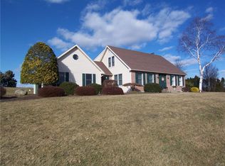 6571 Knoll Ct, New Tripoli, PA 18066