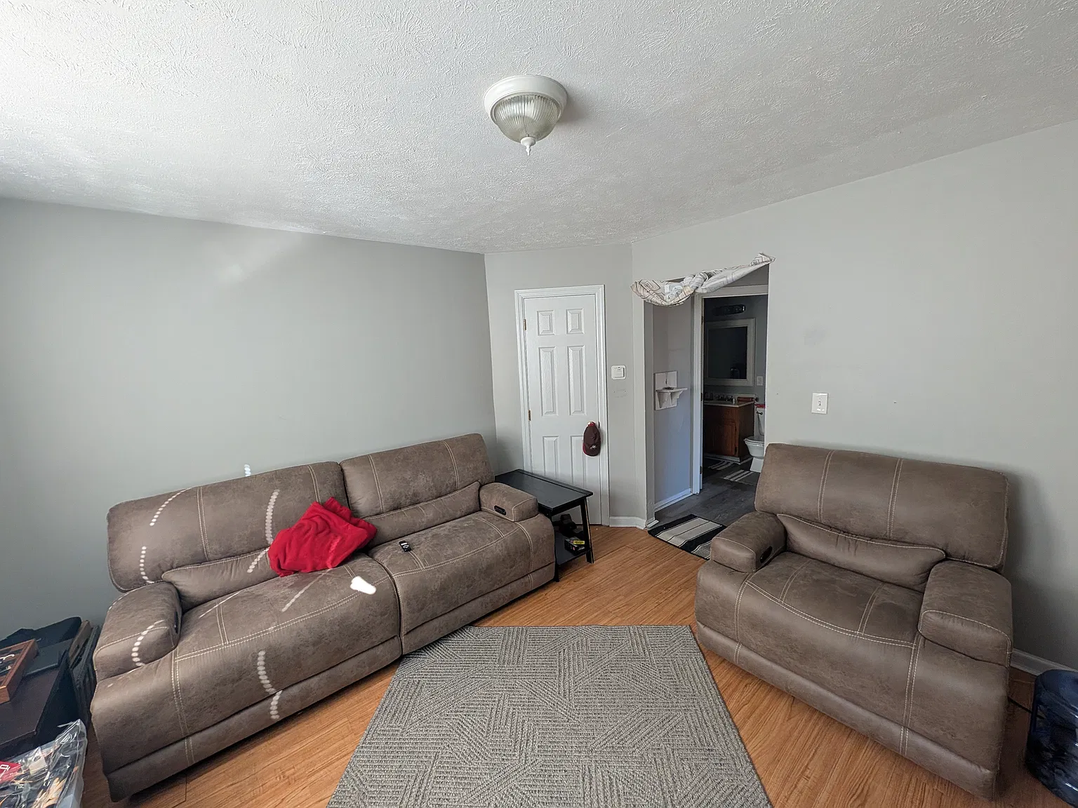 1 bed, 650 sqft, $720 — Photo 2