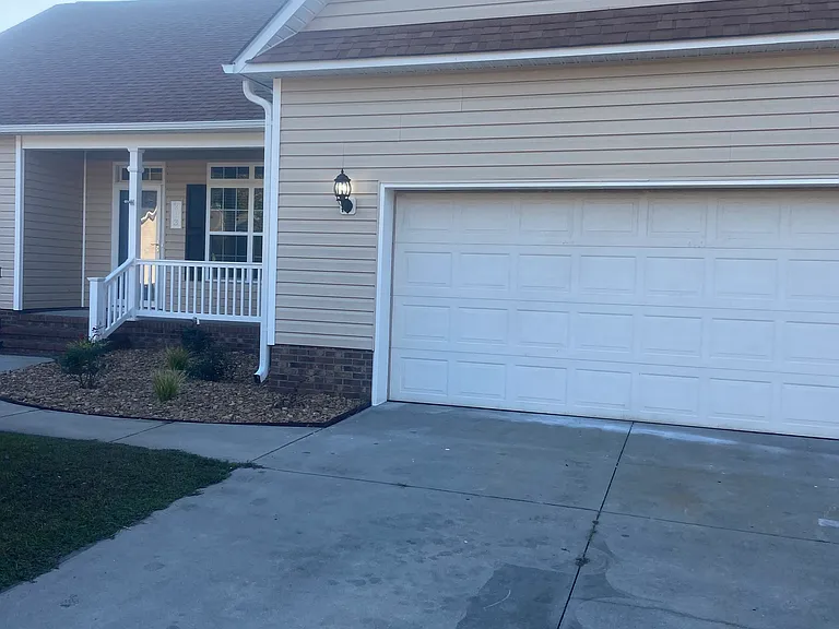 front showing garage