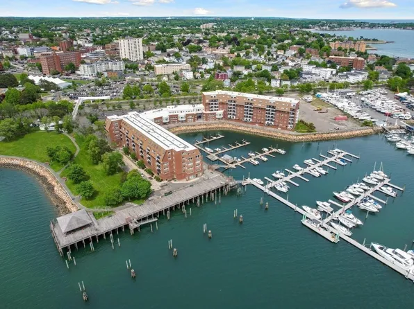 150 Lynnway APT 402, Lynn, MA 01902