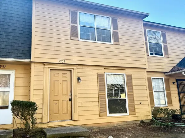 3959 Briarhill Dr, Charlotte, NC 28215