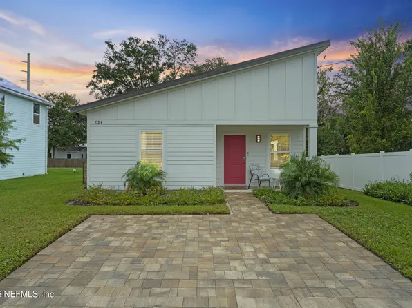 824 S RODRIQUEZ Street, St. Augustine, FL 32084
