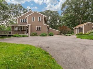 7 Leslie Rd, Ipswich, MA 01938