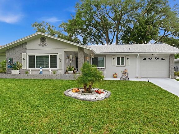 3rd image of 8715 Benton Dr