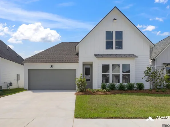 1709 Seawolf Dr, Saint George, LA 70810