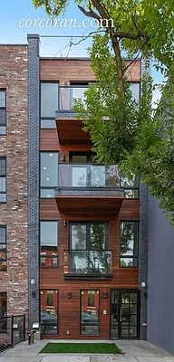 Sold by Corcoran | media 24