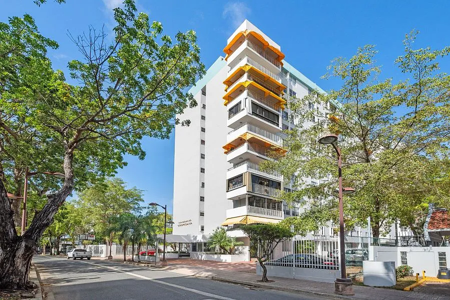 5890 Calle Tartak Cond Tropicana #905-C