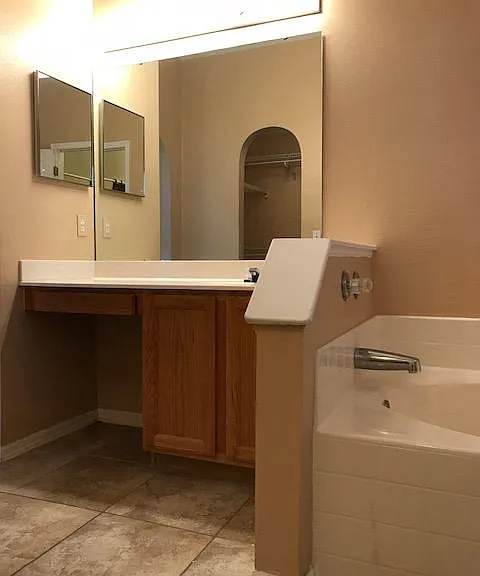4128 Stonefield Dr — Photo 12