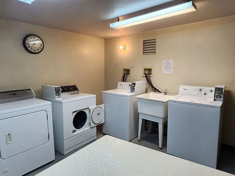 504 N Walker St #3 — Photo 15