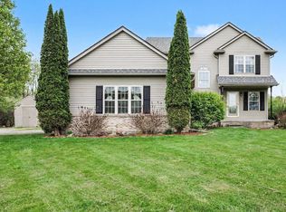 12525 Metcalf Rd, Emmett, MI 48022