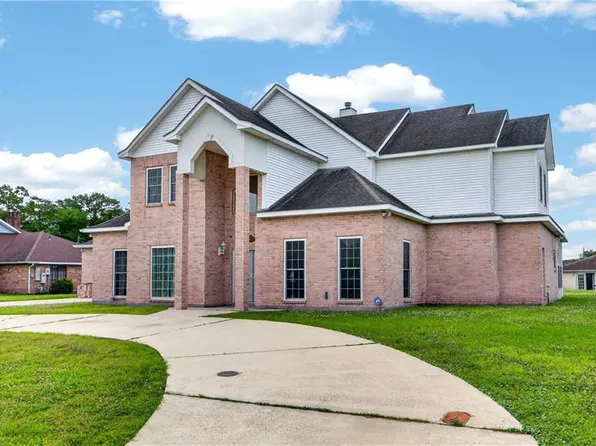 2720 Cedarlawn Dr, Marrero, LA 70072