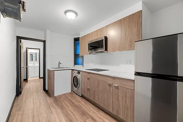 Rented by REAL New York | media 3