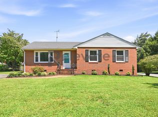 2212 Drummond Dr, Richmond, VA 23222