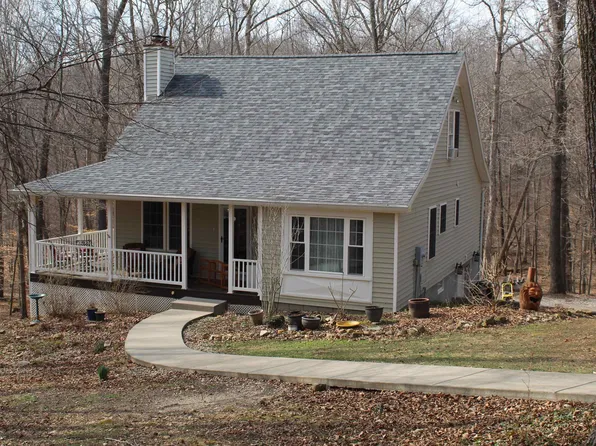 140 Dawson Dr, Eddyville, KY 42038