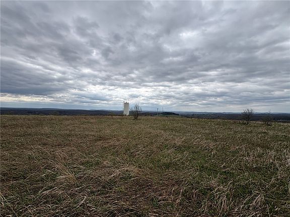 2nd image of Along Kilmer Rd