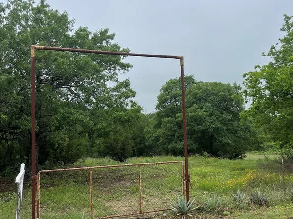 324 Mesa Grande Dr, Fort Worth, TX 76108