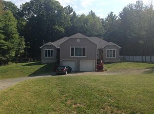 370 Malden Bridge Rd, Nassau, NY 12123