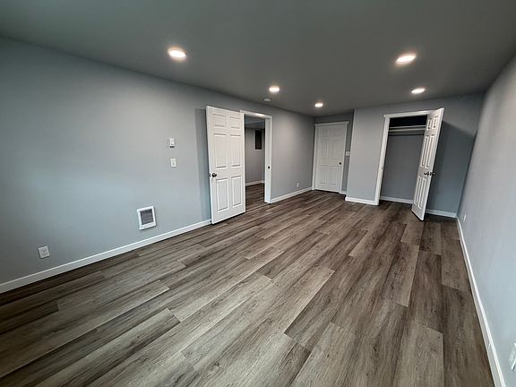 4th image of 7901 Renton Ave S