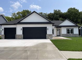 3924 Tanglewood Pl, Janesville, WI 53536
